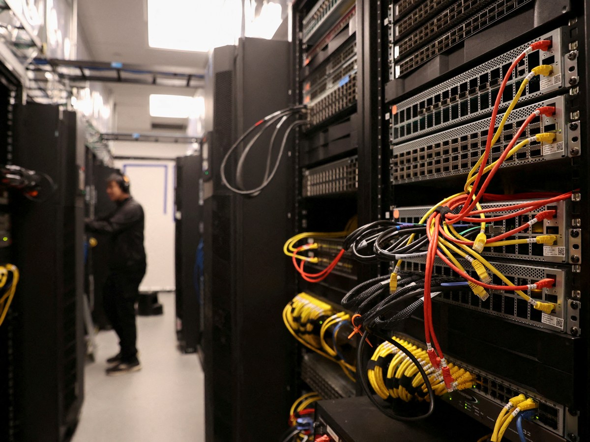 Big Tech blocks California data center rules, leaving only a study requirement